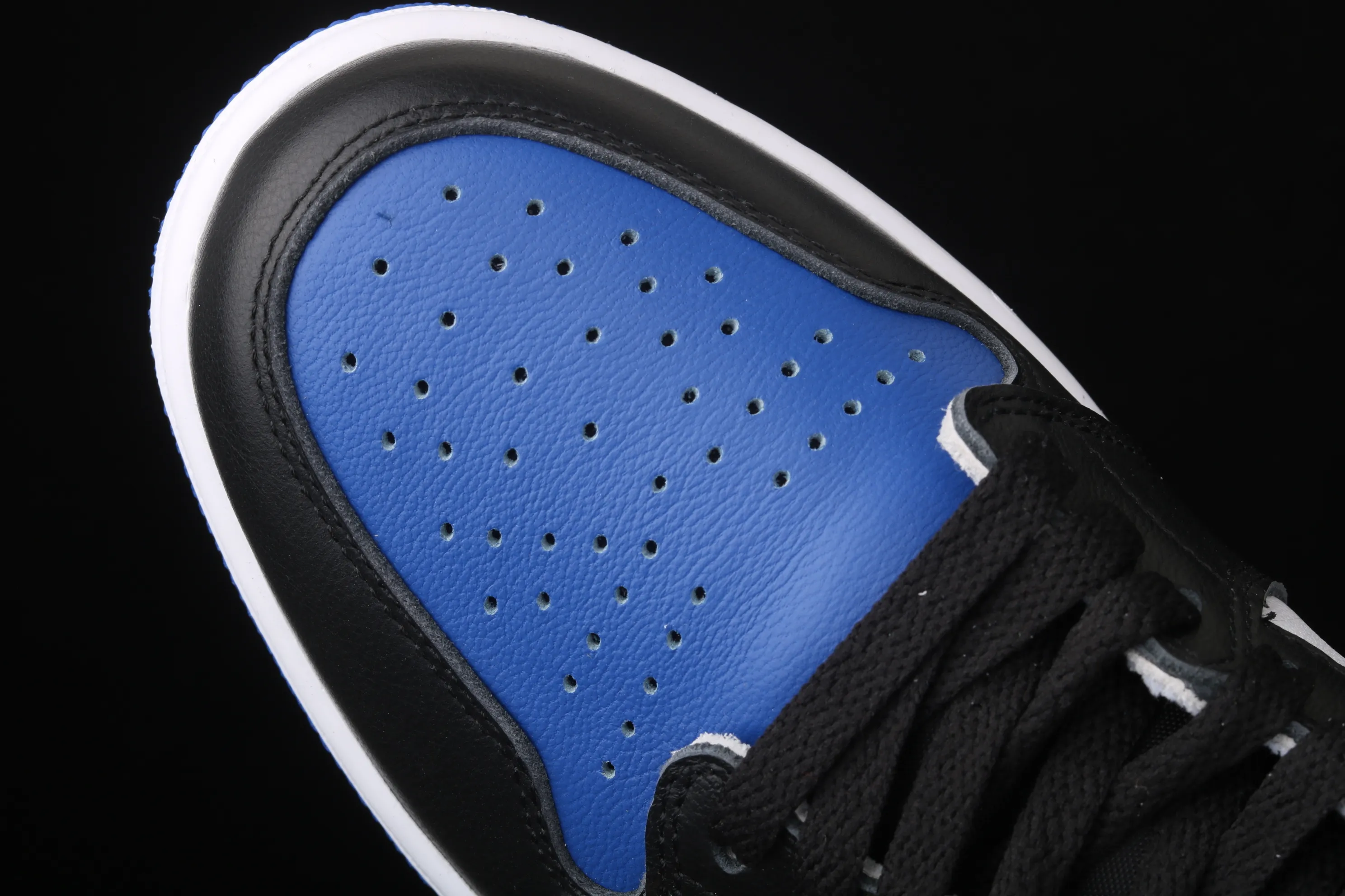 All categories Air Jordan Jordan series basketball shoes Air Jordan 1 High X version Air Jordan 1 Hi 85 AJ1 Joe 1 new black and blue high-top basketball shoes 555088-041